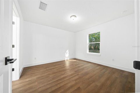 Casa en venta en Weeki Wachee, Florida, 3 dormitorios, 93.65 m2 № 1874049 - foto 18