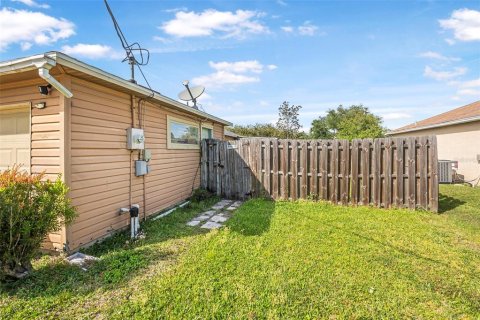 House in Palm Coast, Florida 3 bedrooms, 118.45 sq.m. № 1723309 - photo 20