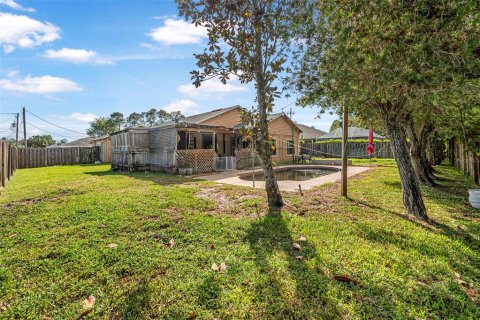 House in Palm Coast, Florida 3 bedrooms, 118.45 sq.m. № 1723309 - photo 18