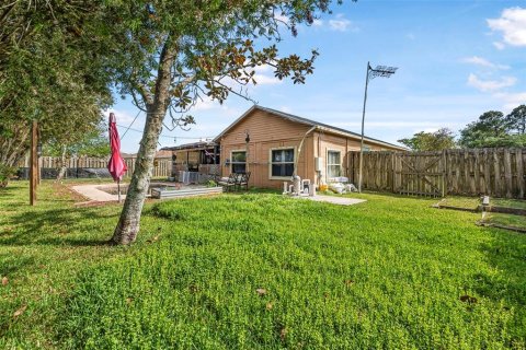 House in Palm Coast, Florida 3 bedrooms, 118.45 sq.m. № 1723309 - photo 19