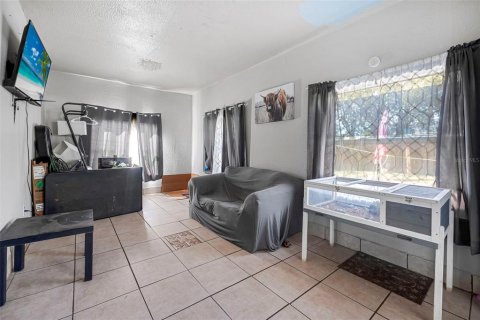 House in Palm Coast, Florida 3 bedrooms, 118.45 sq.m. № 1723309 - photo 13