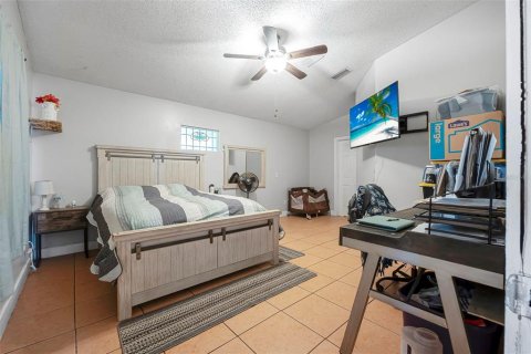House in Palm Coast, Florida 3 bedrooms, 118.45 sq.m. № 1723309 - photo 8