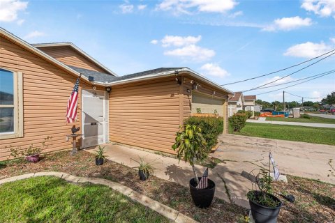 House in Palm Coast, Florida 3 bedrooms, 118.45 sq.m. № 1723309 - photo 3