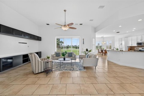 Casa en venta en Apollo Beach, Florida, 4 dormitorios, 328.22 m2 № 1820486 - foto 13
