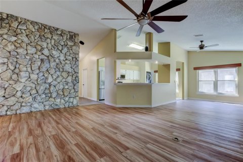 Casa en venta en Oldsmar, Florida, 3 dormitorios, 171.31 m2 № 2156150 - foto 6
