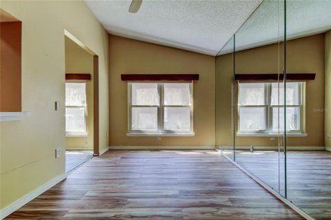 Casa en venta en Oldsmar, Florida, 3 dormitorios, 171.31 m2 № 2156150 - foto 12