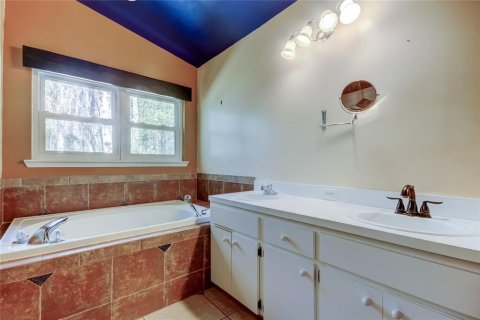 Casa en venta en Oldsmar, Florida, 3 dormitorios, 171.31 m2 № 2156150 - foto 29