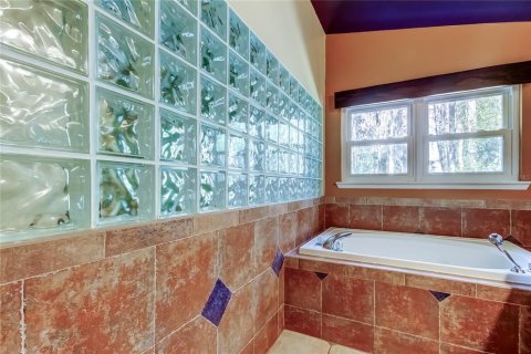Casa en venta en Oldsmar, Florida, 3 dormitorios, 171.31 m2 № 2156150 - foto 28