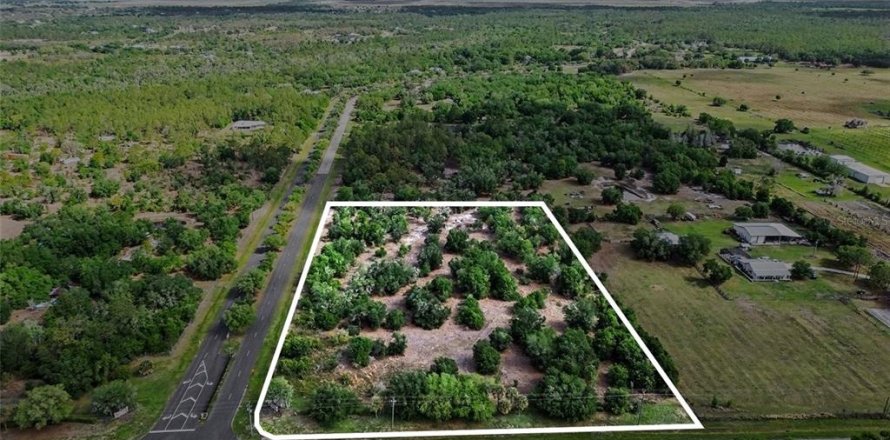 Land in Myakka City, Florida № 2101769