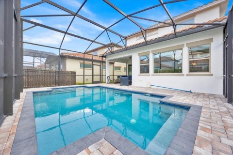 House in Orlando, Florida 4 bedrooms, 230.49 sq.m. № 1733553 - photo 19