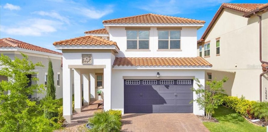 House in Orlando, Florida 4 bedrooms, 230.49 sq.m. № 1733553
