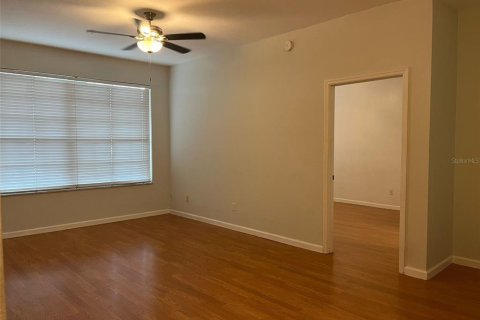 Condominio en alquiler en Orlando, Florida, 2 dormitorios, 97.55 m2 № 1820645 - foto 5