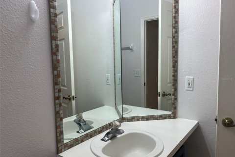 Condominio en alquiler en Orlando, Florida, 2 dormitorios, 97.55 m2 № 1820645 - foto 18