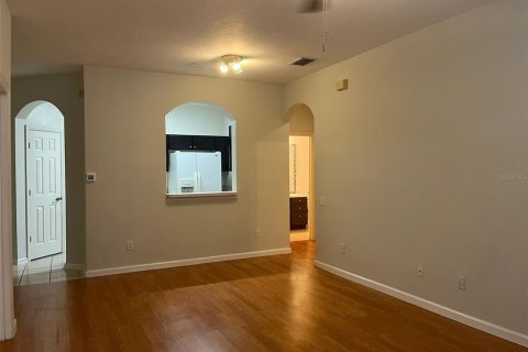 Condominio en alquiler en Orlando, Florida, 2 dormitorios, 97.55 m2 № 1820645 - foto 9