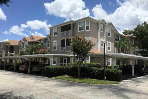 Condominio en alquiler en Orlando, Florida, 2 dormitorios, 97.55 m2 № 1820645 - foto 1
