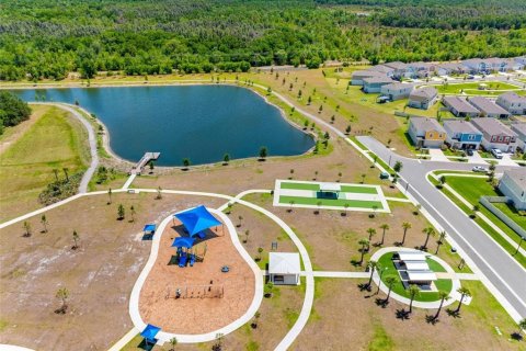 House in Fish Hawk, Florida 5 bedrooms, 319.77 sq.m. № 2427392 - photo 21