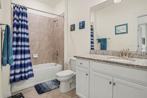 Villa ou maison à vendre à Bradenton, Floride: 3 chambres, 145.95 m2 № 2396829 - photo 16