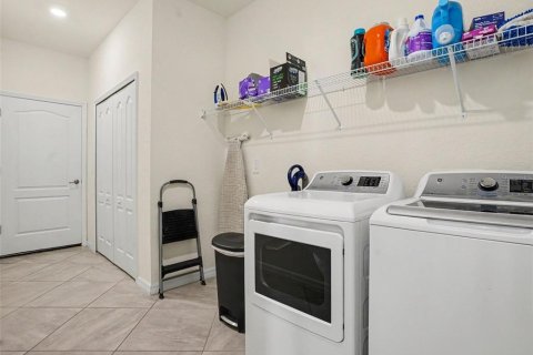 Villa ou maison à vendre à Bradenton, Floride: 3 chambres, 145.95 m2 № 2396829 - photo 17