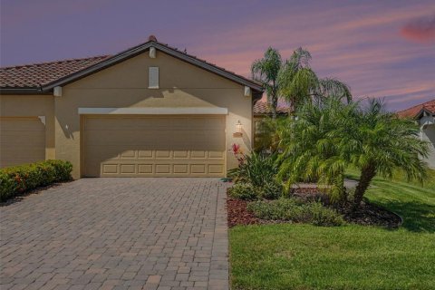 Villa ou maison à Bradenton, Floride 3 chambres, 145.95 m2 № 2396829