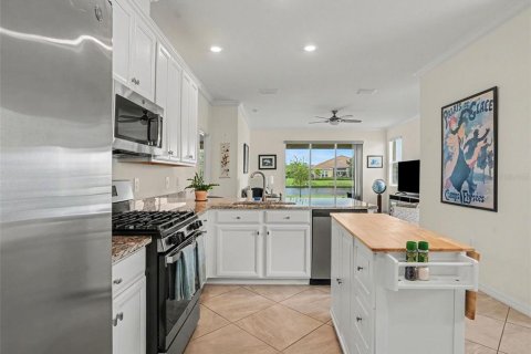 Villa ou maison à vendre à Bradenton, Floride: 3 chambres, 145.95 m2 № 2396829 - photo 6