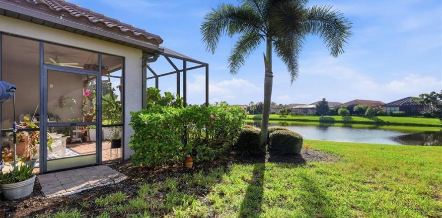 Villa ou maison à Palmetto, Floride 3 chambres, 178.37 m2 № 2405334