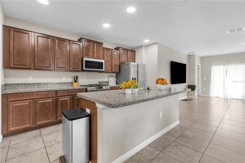 Casa en alquiler en Apollo Beach, Florida, 5 dormitorios, 224.36 m2 № 1879086 - foto 9