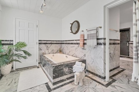 Casa en alquiler en Boca Grande, Florida, 3 dormitorios, 304.35 m2 № 1910237 - foto 25