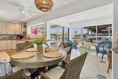 Casa en alquiler en Boca Grande, Florida, 3 dormitorios, 304.35 m2 № 1910237 - foto 17