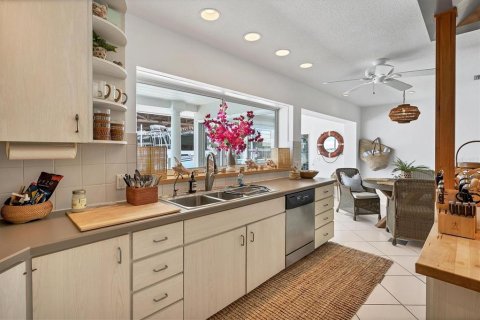 Casa en alquiler en Boca Grande, Florida, 3 dormitorios, 304.35 m2 № 1910237 - foto 13