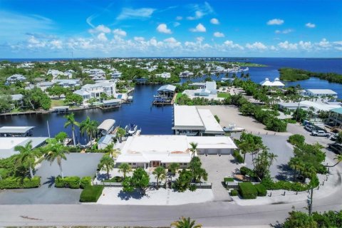 Casa en alquiler en Boca Grande, Florida, 3 dormitorios, 304.35 m2 № 1910237 - foto 3