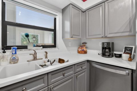 Condo in Saint Augustine, Florida, 2 bedrooms  № 2109787 - photo 19