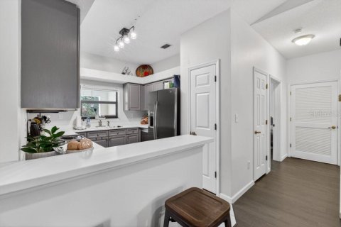 Condo in Saint Augustine, Florida, 2 bedrooms  № 2109787 - photo 14
