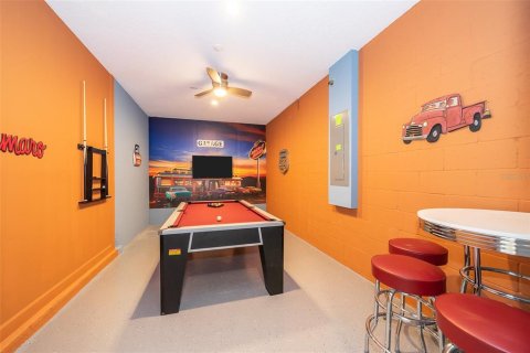 Casa en venta en Kissimmee, Florida, 5 dormitorios, 278.34 m2 № 1911825 - foto 13