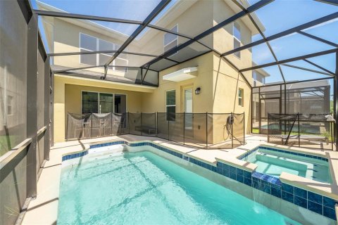 Casa en venta en Kissimmee, Florida, 5 dormitorios, 278.34 m2 № 1911825 - foto 8
