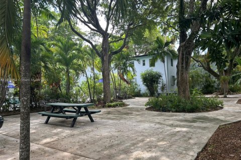 Copropriété à louer à Miami, Floride: 2 chambres, 74.32 m2 № 1938854 - photo 14