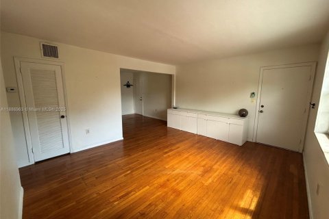 Copropriété à louer à Miami, Floride: 2 chambres, 74.32 m2 № 1938854 - photo 4