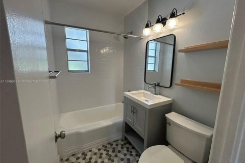 Copropriété à louer à Miami, Floride: 2 chambres, 74.32 m2 № 1938854 - photo 11