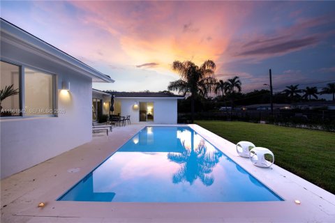 Villa ou maison à vendre à Miami Shores, Floride: 4 chambres, 209.77 m2 № 2025245 - photo 8
