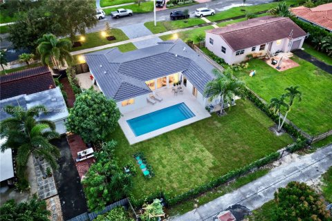 Villa ou maison à vendre à Miami Shores, Floride: 4 chambres, 209.77 m2 № 2025245 - photo 29