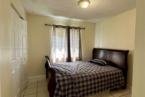 Купить виллу или дом в Флорида-Сити, Флорида 4 спальни, 140.65м2, № 2005940 - фото 12