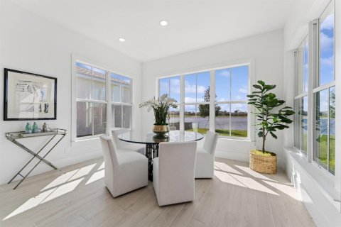 Villa ou maison à vendre à Port St. Lucie, Floride: 3 chambres, 260.96 m2 № 2316346 - photo 18