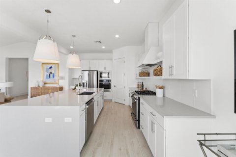 Villa ou maison à vendre à Port St. Lucie, Floride: 3 chambres, 260.96 m2 № 2316346 - photo 12