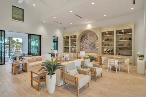 Villa ou maison à vendre à Port St. Lucie, Floride: 3 chambres, 260.96 m2 № 2316346 - photo 30