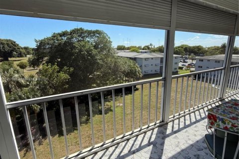 Condominio en venta en Hollywood, Florida, 2 dormitorios, 92.16 m2 № 1698490 - foto 12