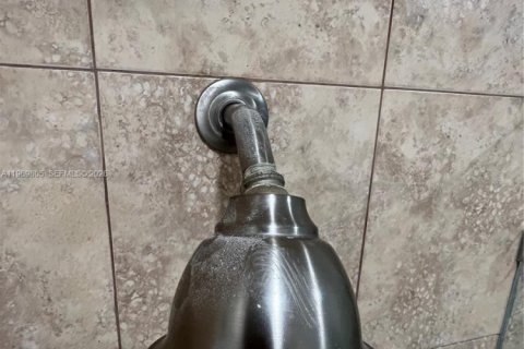 Copropriété à louer à Miami Beach, Floride: 1 chambre, 65.03 m2 № 2030633 - photo 17