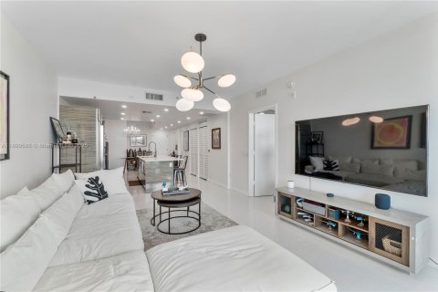 Copropriété à louer à Miami, Floride: 2 chambres, 102.84 m2 № 1950879 - photo 4