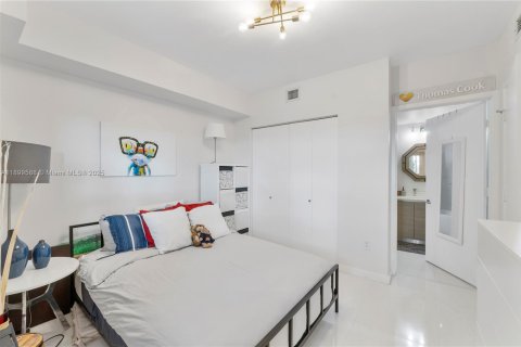 Copropriété à louer à Miami, Floride: 2 chambres, 102.84 m2 № 1950879 - photo 15