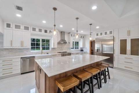 Terreno en venta en Pinecrest, Florida № 1858519 - foto 21