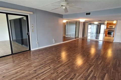 Condominio en venta en South Pasadena, Florida, 2 dormitorios, 116.59 m2 № 2117975 - foto 16