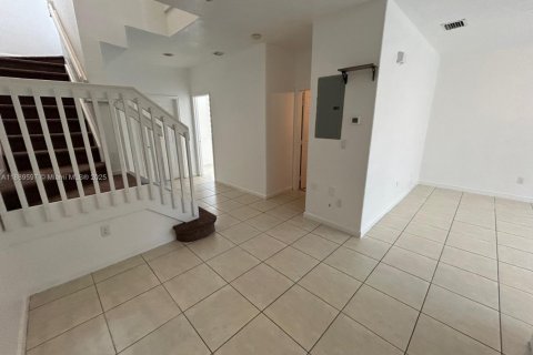 Casa en alquiler en Homestead, Florida, 4 dormitorios, 132.2 m2 № 1938906 - foto 10
